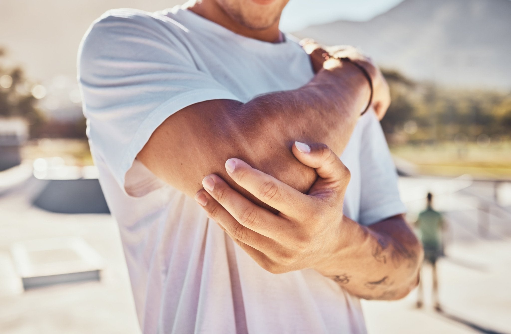 Best CBD for Joint Pain Relief. Types of CBD oil for inflammation - Unspun