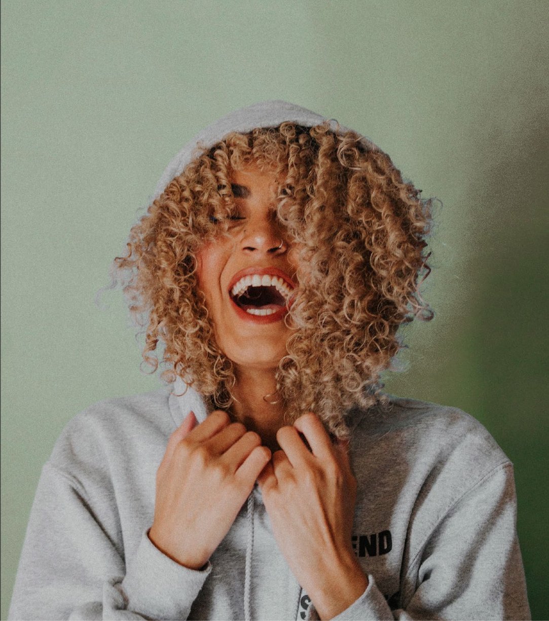 How CBD can help with public speaking - Unspun